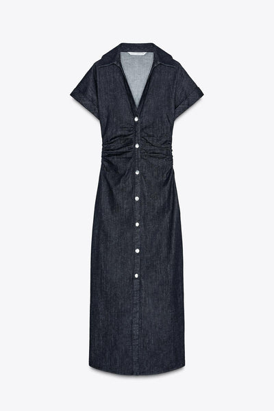 Denim Midi Kjole med V-Ausschnitt og Taljeret Silhuet – Komfortabel og Elegant 3