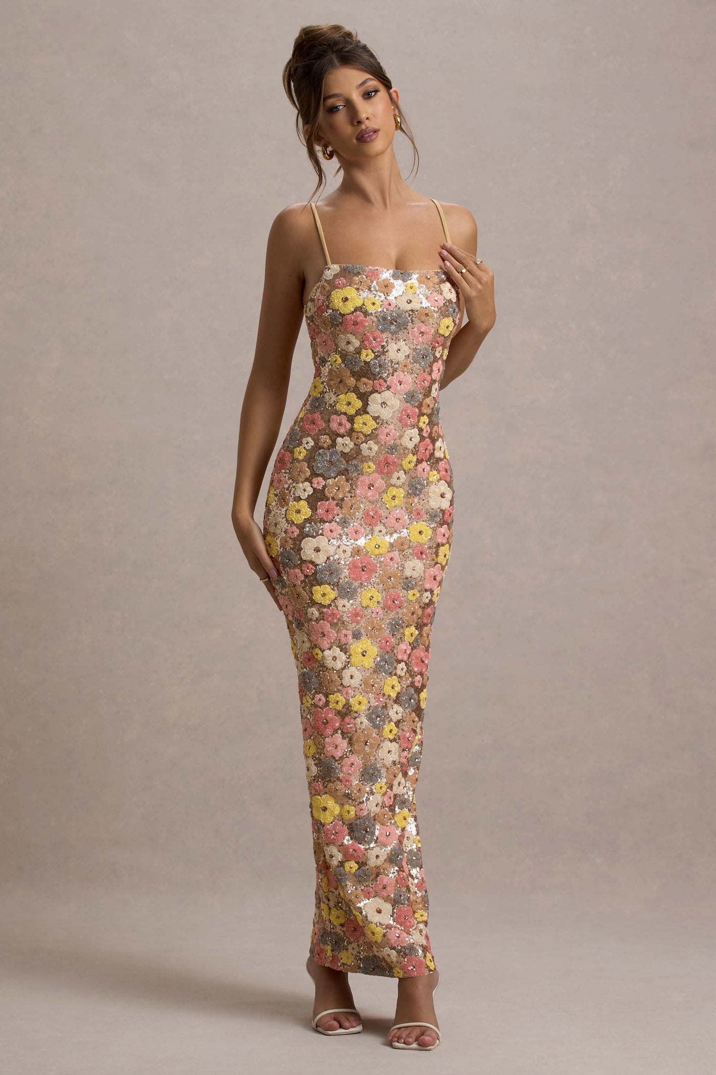 Maxikjole med Blomsterprint og Justerbare Spaghettistropper – Elegant 80'er Inspireret Design i Polyester 4